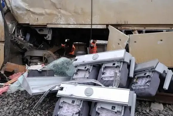 温州高铁事故为了杀赖