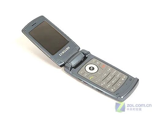 9.6毫米320万像素金属身 三星U308评测