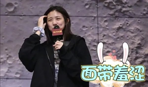 汪峰大女儿助阵章子怡新片,发言略显羞涩,她今后是否有进入娱乐圈的可能?