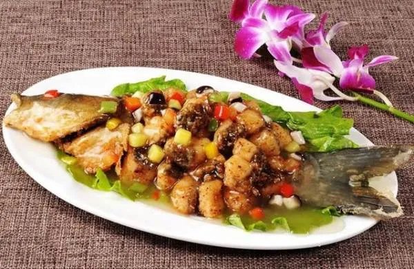 梅州特色小吃是什么？