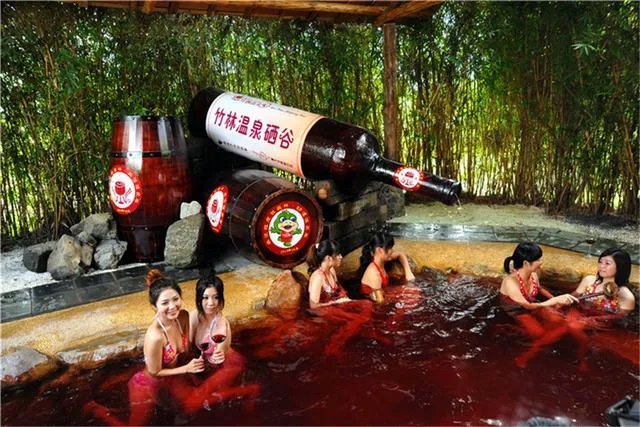 森波拉奇妙世界到底长什么样,好玩么,附近的特色是什么?