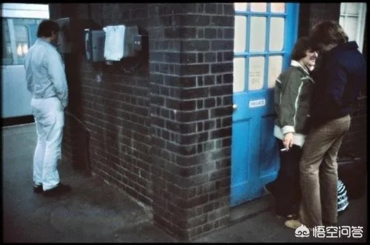 有哪些擅长以地铁为场景拍照的摄影师？