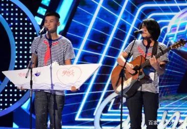 为走红不惜身份作假，冒充草根多年，韩红一怒之下将其轰下台，是谁？