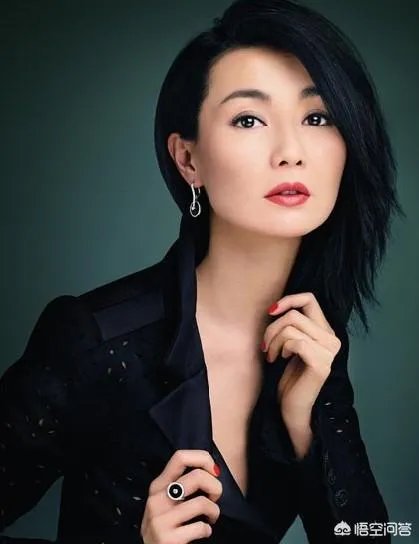 现在跳交谊舞的人是不是越来越多了？为什么？