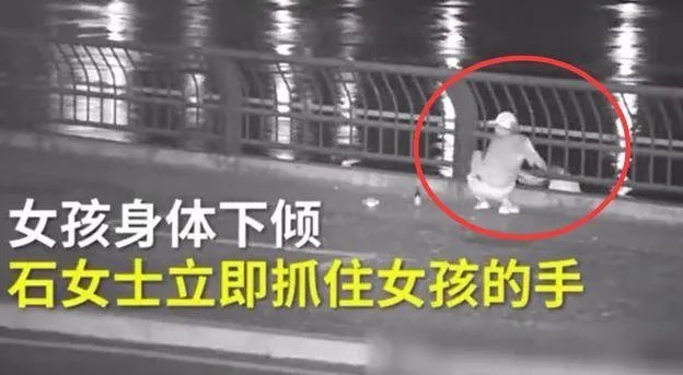 轻生女被救回要投诉民警如何回复的？