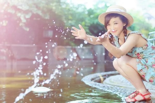 成都拍艺术照哪家好 2017成都艺术照影楼推荐