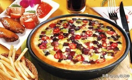 至尊披萨和尊宝比萨哪个好吃?为什么?