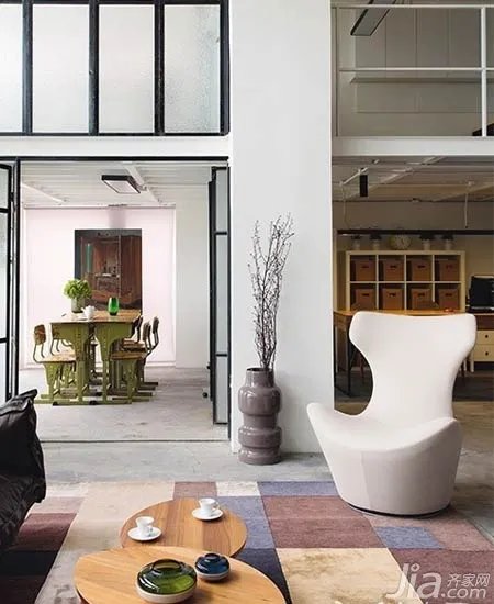 创意人田朴珺的工作室 演绎办公室诱惑