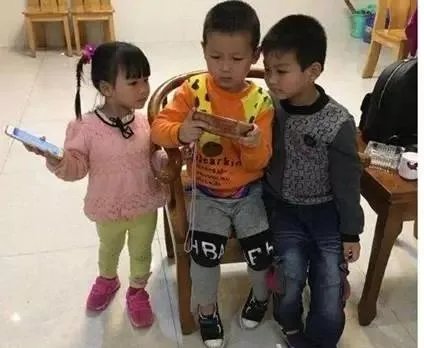 英雄联盟和王者荣耀哪个火？