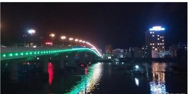 惠州惠东港口镇好不好玩，听说有很多海鲜？