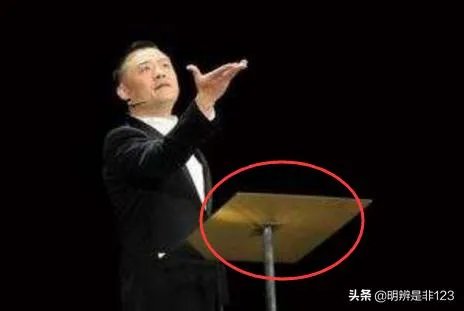 周立波与郭德纲同台