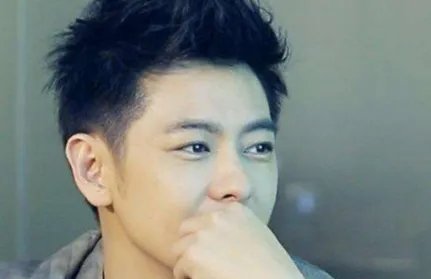 陈若仪和林志颖结婚16年，在镜头前为何要刻意保持距离？