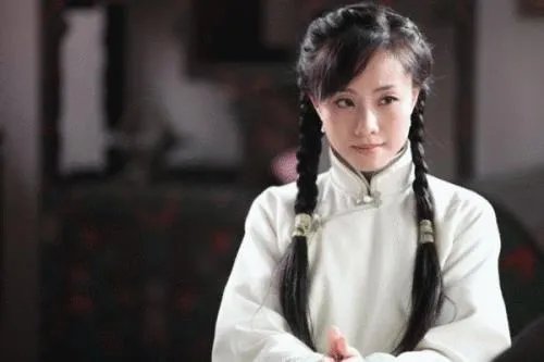 邓丽欣和王子为什么敢大方承认姐弟恋呢？