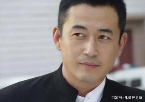 为娶张歆艺丢弃原配，与儿子闹翻的王志飞，后来怎样？