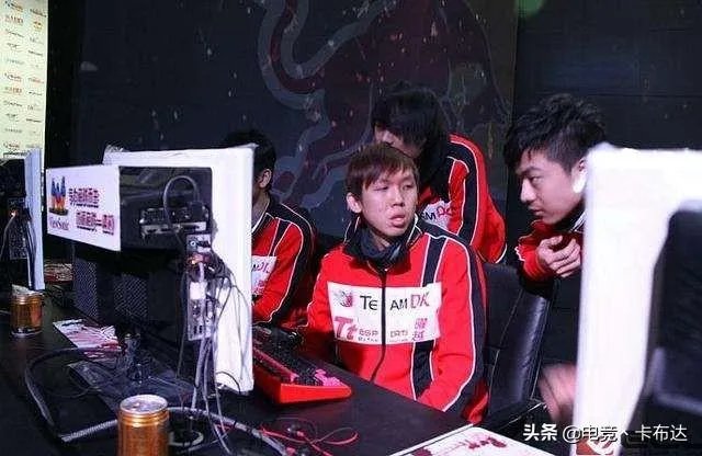 DOTA2有没有一支队伍，五名队员都是当时的世界顶尖？