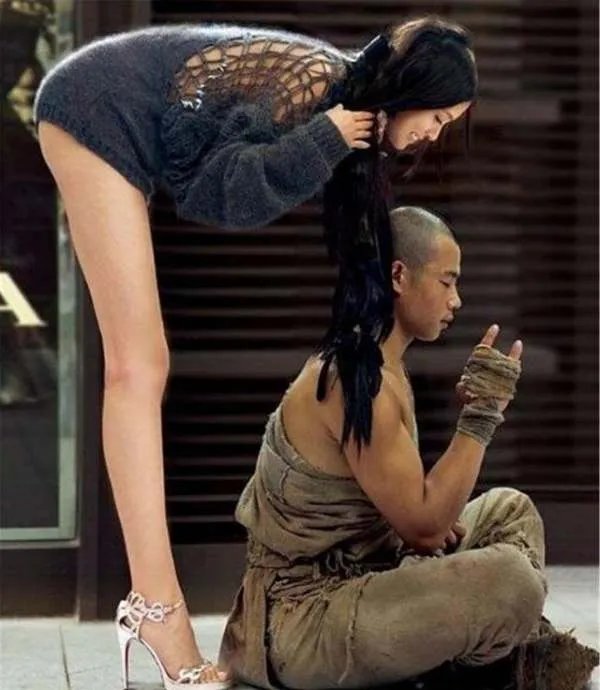 “色是刮骨钢刀，无色人断路稀”这句话到底是何含义？