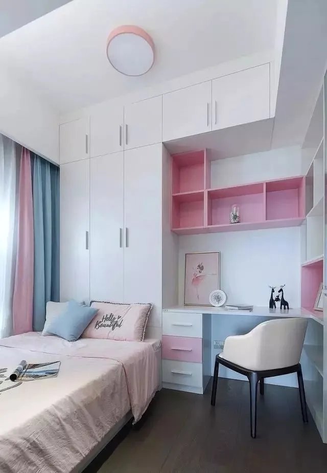 小户型≠蜗居！35款卧室榻榻米设计，太实用了！