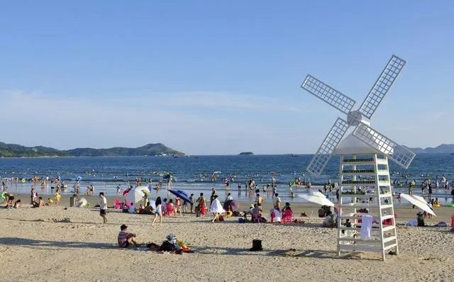 惠州惠东港口镇好不好玩，听说有很多海鲜？