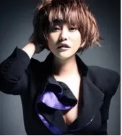 郝蕾有哪些经历？