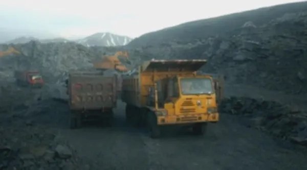 祁连山非法采煤的青海首富，为什么敢这么嚣张？