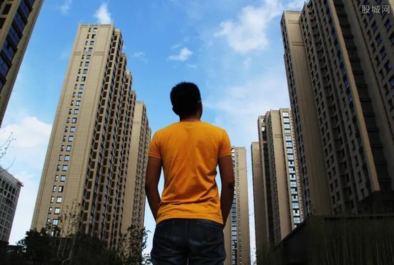 4G资费高遭吐槽：一晚忘关连接 房子就得归移动