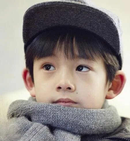 董洁的儿子叫什么名字？   顶顶偷吃糖果竟被妈妈训斥