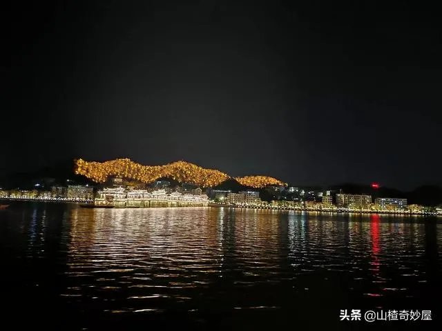 旅行途中你都见过哪些罕见的风景？