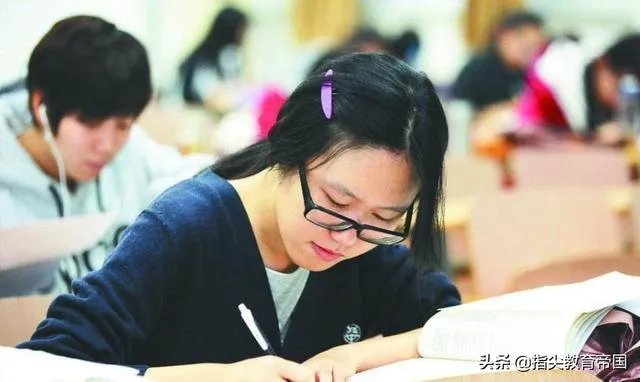 2020云南中考延期吗？