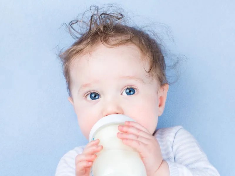 小儿吐奶频繁怎么办