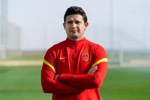 国足1:1战平澳大利亚，艾克森在场上的表现如何？