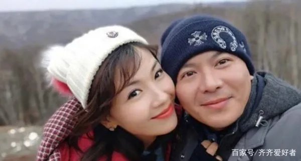 王珂和刘涛是如何相识的？两人的感情经历如何？