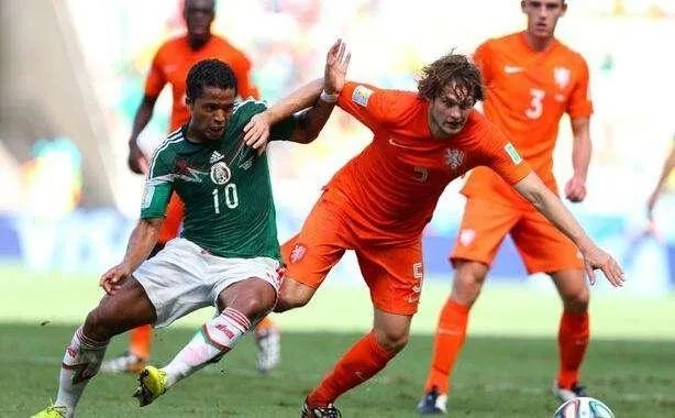 曼联2-0莱斯特城豪取三连胜，曼联表现怎么样？