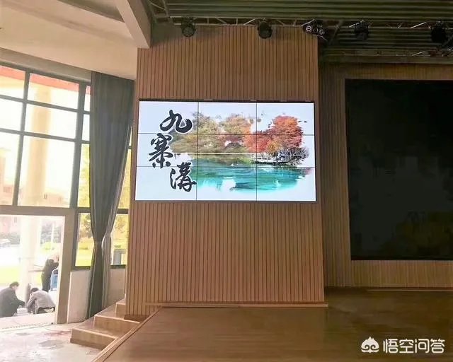 液晶拼接屏厂家都在深圳吗？