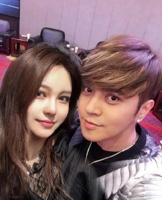 罗志祥发文回顾九年恋爱点滴，并再次向周扬青道歉，你觉得他们会复合吗？