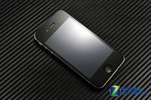 港版iPhone4S大降 HTC 夺目 3D报新低