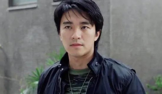 你觉得周星驰不结婚的原因是什么？