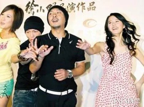 观看电影夺标张卫健国语各路武林门派争夺表演资格