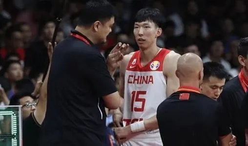 宣布退出2021-2022赛季CBA联赛，周琦加盟辽篮可能性有多大？