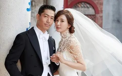 林志玲老公长的也不怎么好看，他真的配得上林志玲吗？