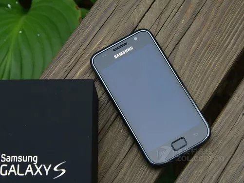 N8和iPhone 4谁更强 八大旗舰手机盘点