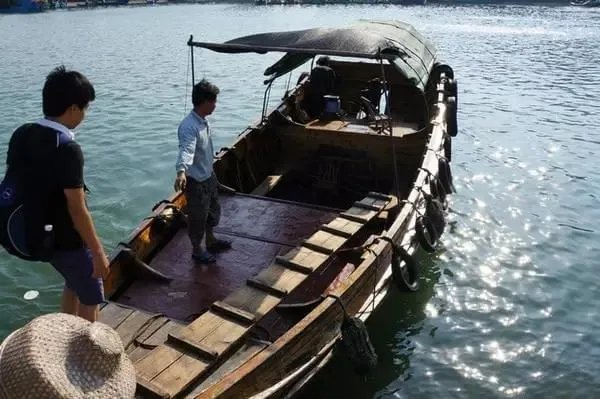 惠州惠东港口镇好不好玩，听说有很多海鲜？