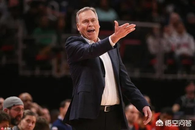 火箭战活塞,骑士,奇才,哈登关键时刻失误导致球队三连败,怎么评价哈登这样的表现?