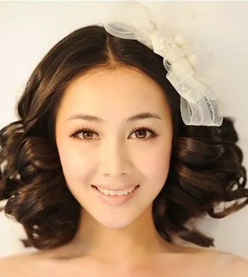 中短发新娘发型图片2017款  中短发新娘发型教程
