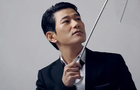 天天向上矢野浩二下跪是怎么回事 惨被人别当跳板炒作