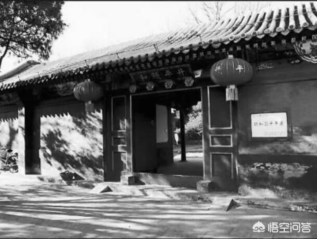 安德海比李莲英差在何处，为什么同为慈禧身边的红人，他死的那么早？