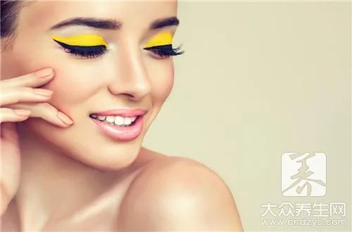 肤色暗沉是什么原因？