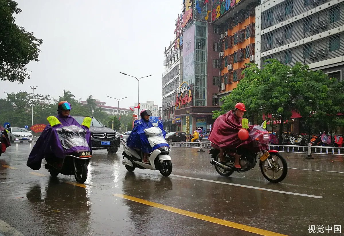 台风“环高”进入南海，台风天气应该注意什么？