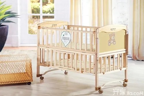 小编为大家解析什么牌子的婴儿床好