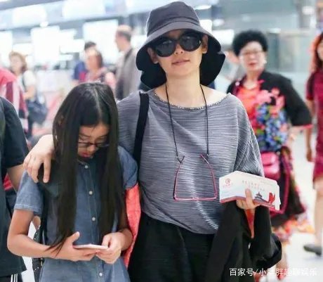 徐帆和两个女儿相处的怎么样了？