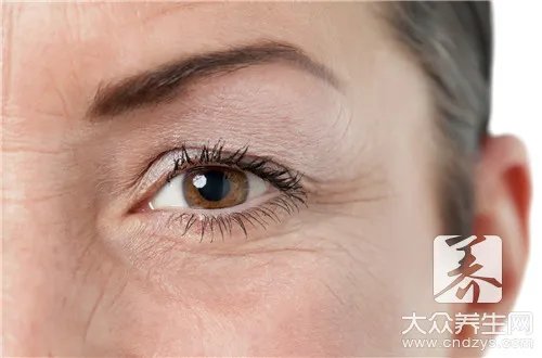  用什么可以去除黑眼圈